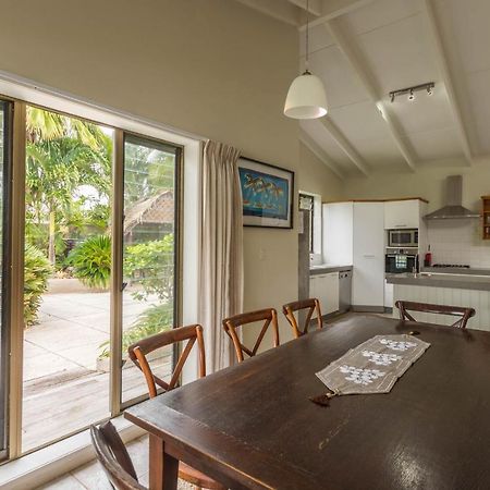 Muri Beach Villa Rarotonga Exterior photo